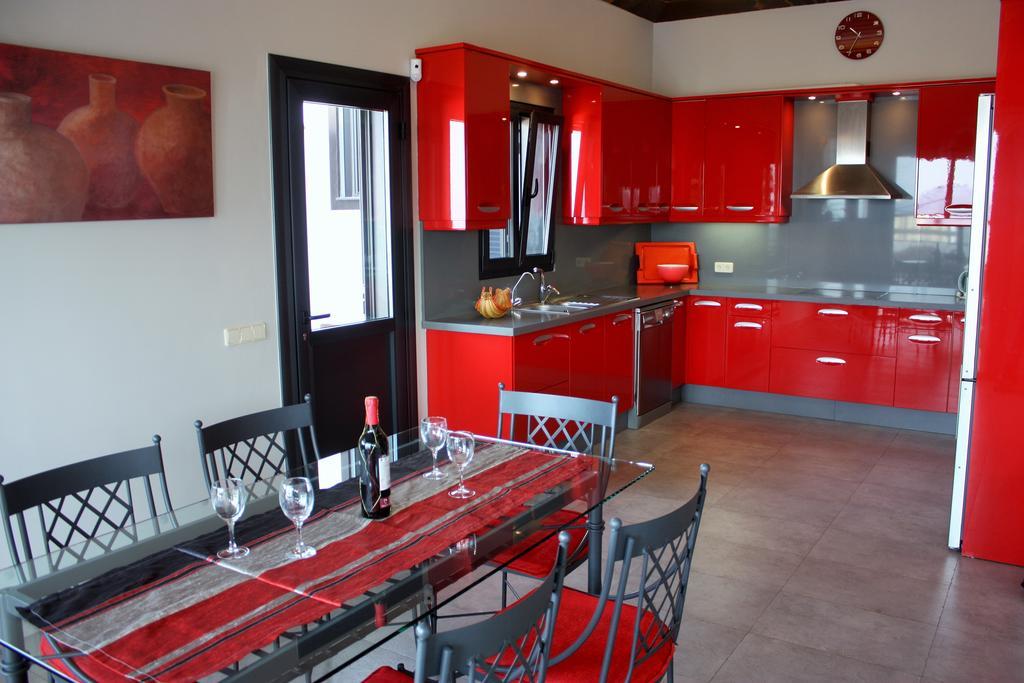 Villas Anais Callao Salvaje Ruang foto